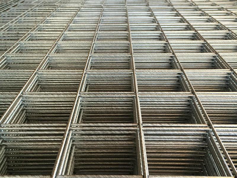 鋼筋焊接網片用于舊橋面改造，橋墩防裂等