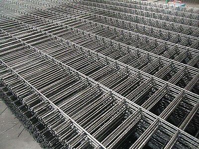 鋼筋焊接網片經過專門的焊裝而成
